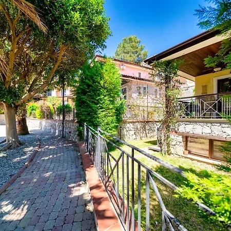 וילה Holiday Villa In Terrace Life